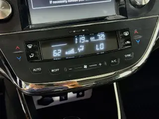 Toyota Avalon Hybrid 2018 XLE Premium 4dr Sedán
