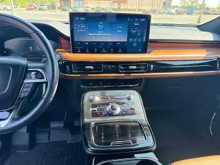 Lincoln Nautilus 2024 AWD Reserve 4dr SUV