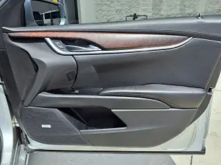 Cadillac XTS 2019 de Lujo 4 puertas Sedán