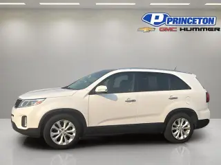 Kia Sorento 2015 EX 4 SUV (V6)