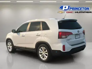 Kia Sorento 2015 EX 4 SUV (V6)
