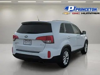 Kia Sorento 2015 EX 4 SUV (V6)