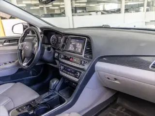 Hyundai SONATA 2019 Limited 4dr Sedán