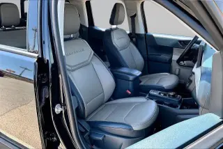 Ford Maverick 2025 AWD Lariat 4dr SuperCrew 4.5 ft. SB
