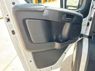 Ram ProMaster 2025 Tradesman 2500 159 WB 3dr High Roof Cargo Van sin asiento de pasajero