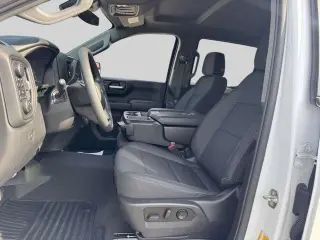 Chevrolet Silverado 1500 2023 4x4 Custom 4dr Crew Cab 5.8 ft. SB