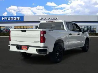 Chevrolet Silverado 1500 2023 4x4 Custom 4dr Crew Cab 5.8 ft. SB