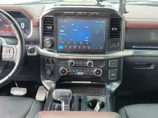 Ford F-150 2022 4x4 Lariat 4dr SuperCrew 5.5 ft. SB