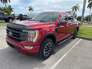 Ford F-150 2022 4x4 Lariat 4dr SuperCrew 5.5 ft. SB