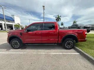 Ford F-150 2022 4x4 Lariat 4dr SuperCrew 5.5 ft. SB