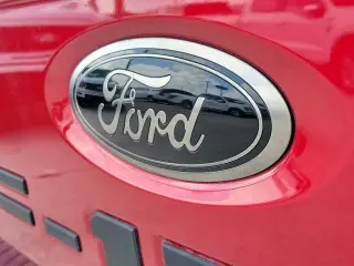 Ford F-150 2022 4x4 Lariat 4dr SuperCrew 5.5 ft. SB