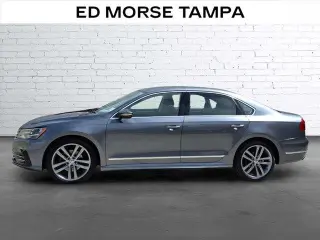 Volkswagen Passat 2016 1.8T R-Line 4dr Sedán