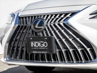 Lexus ES 350 2022 Lujo 4 puertas Sedán