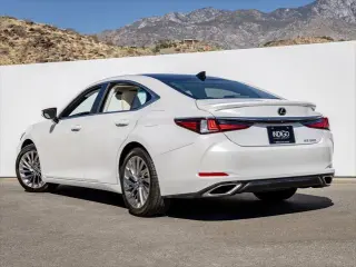Lexus ES 350 2022 Lujo 4 puertas Sedán