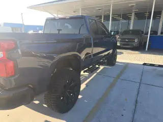 Chevrolet Silverado 1500 Limited 2022 4x2 Custom 4dr Double Cab 6.6 ft. SB