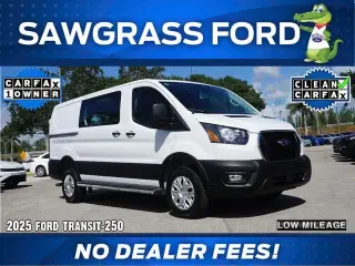 Ford Transit 2025 250 3dr SWB Techo Bajo Furgón de Carga