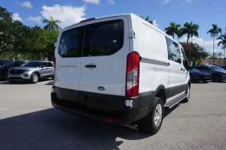 Ford Transit 2025 250 3dr SWB Techo Bajo Furgón de Carga