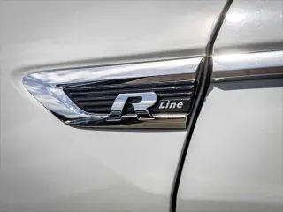 Volkswagen Tiguan 2018 2.0T SEL 4dr SUV