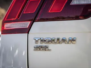 Volkswagen Tiguan 2018 2.0T SEL 4dr SUV
