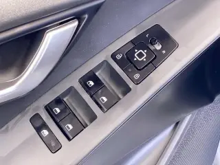 Kia Niro 2025 LX Crossover 4 puertas