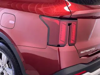 Kia Sorento 2025 LX SUV 4 puertas