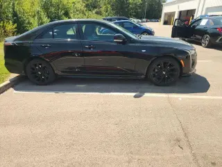 Cadillac CT4 2024 AWD Sport Sedán de 4 puertas