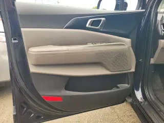 Kia Carnival 2025 LX 4dr Mini-Van