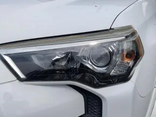 Toyota 4Runner 2018 4x2 SR5 Premium 4dr SUV
