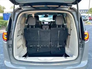 Chrysler Pacifica 2022 Touring L 4dr Mini-Van