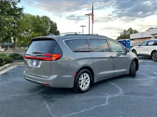 Chrysler Pacifica 2022 Touring L 4dr Mini-Van