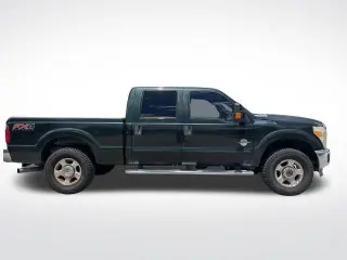 Ford F-250 Super Duty 2015 4x4 XLT 4dr Cabina Crew 6.8 ft. SB Pickup