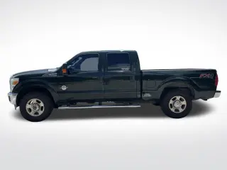 Ford F-250 Super Duty 2015 4x4 XLT 4dr Cabina Crew 6.8 ft. SB Pickup