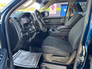 2019 RAM 2500 Tradesman 4x4 Crew Cab 6'4" Box