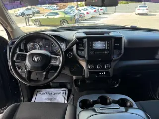 2019 RAM 2500 Tradesman 4x4 Crew Cab 6'4" Box