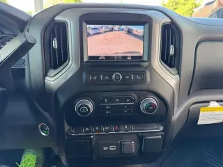 2022 Chevrolet Silverado 1500 4WD Crew Cab 147" Custom