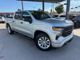 2022 Chevrolet Silverado 1500 4WD Crew Cab 147" Custom