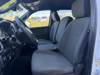 2022 RAM 2500 Tradesman 4x4 Crew Cab 8' Box