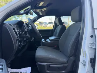 2022 RAM 2500 Tradesman 4x4 Crew Cab 8' Box