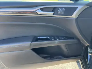 2014 Ford Fusion 4dr Sdn SE FWD