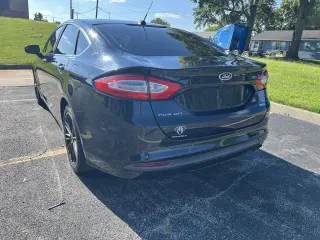 2014 Ford Fusion 4dr Sdn SE FWD