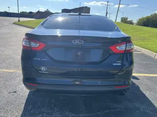 2014 Ford Fusion 4dr Sdn SE FWD