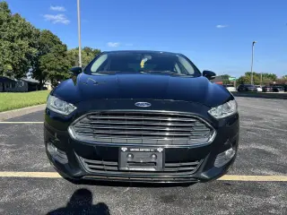 2014 Ford Fusion 4dr Sdn SE FWD