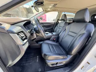 2023 Nissan Rogue FWD SV *Ltd Avail*