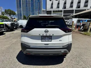 2023 Nissan Rogue FWD SV *Ltd Avail*