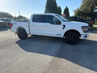 Ford F-150 2024 4x4 XLT 4dr SuperCrew 5.5 ft. SB