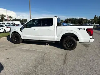 Ford F-150 2024 4x4 XLT 4dr SuperCrew 5.5 ft. SB
