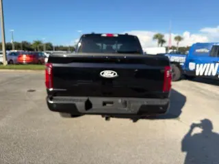 Ford F-150 2024 4x4 XLT 4dr SuperCrew 5.5 ft. SB