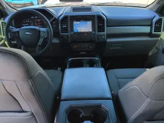 Ford F-250 Super Duty 2019 4x4 XLT 4dr Crew Cab 8 ft. LB Pickup
