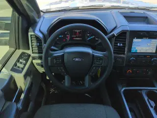 Ford F-250 Super Duty 2019 4x4 XLT 4dr Crew Cab 8 ft. LB Pickup