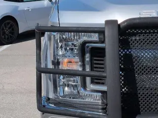 Ford F-250 Super Duty 2019 4x4 XLT 4dr Crew Cab 8 ft. LB Pickup